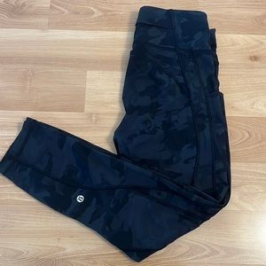 Lululemon fast and free high rise crop 23” black camo